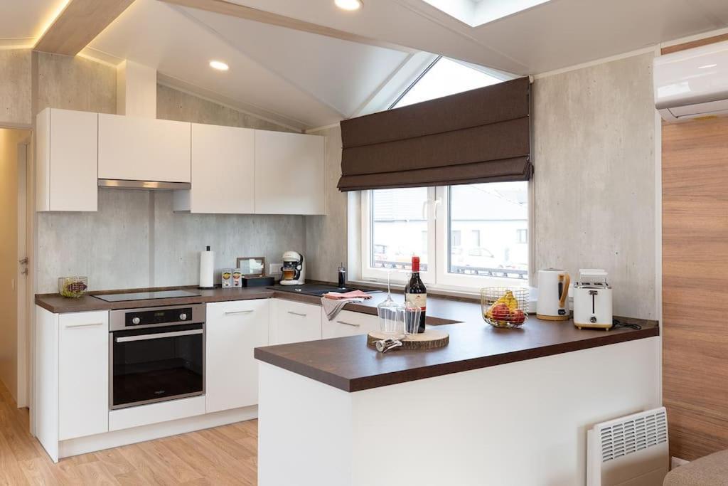 דירות Vilseck Gemuetliches, Voll Ausgestattes Tiny House מראה חיצוני תמונה